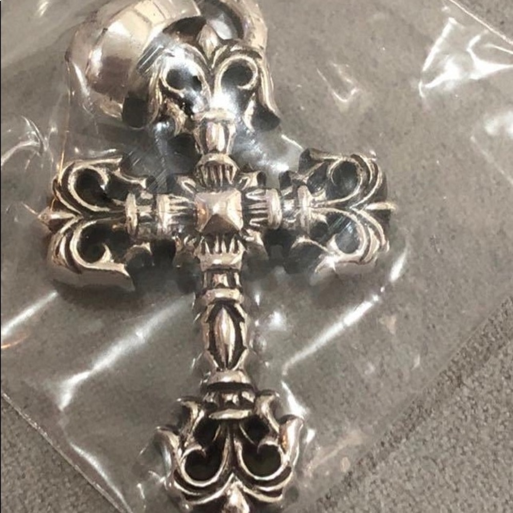 Chrome Heart Flame Cross